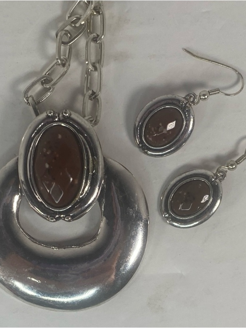 Vintage Passion Signed Silver Toned Brown Stone Pendant Necklace Earrings Set